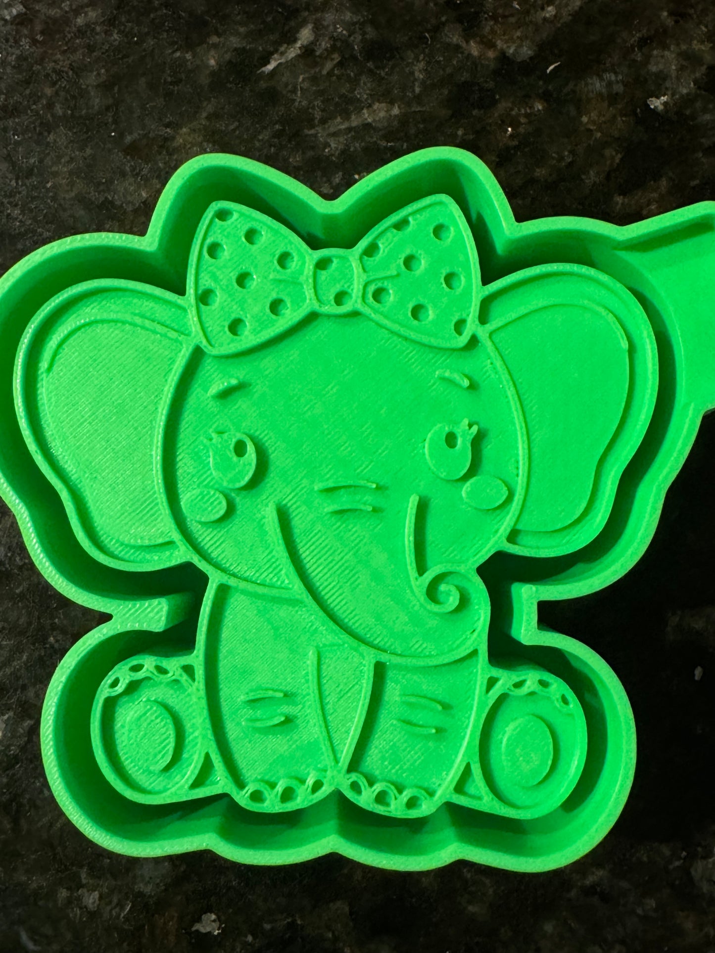 3 NEW Mold Cute Elephant